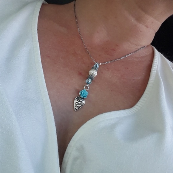 Meet your Posher, Hallie - Picture 1 of 1